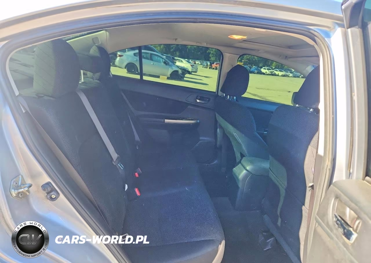 2016 Subaru Impreza Premium Plus VIN:JF1GJAF67GH011169 - 10