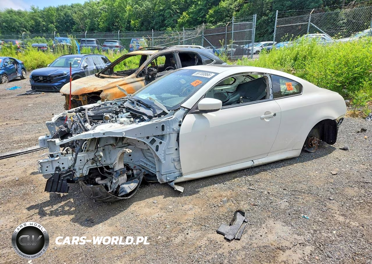 2015 Infiniti Q60 Coupe Base