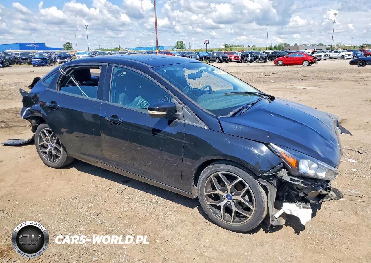 2018 Ford Focus Sel VIN:1FADP3H27JL282065 - 4