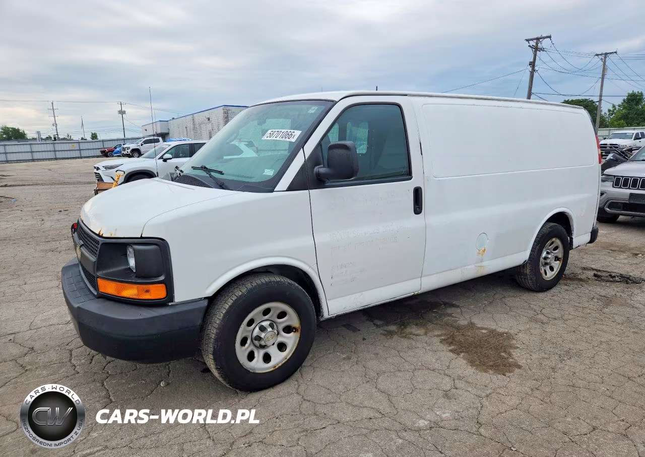 2014 Chev Express G1500