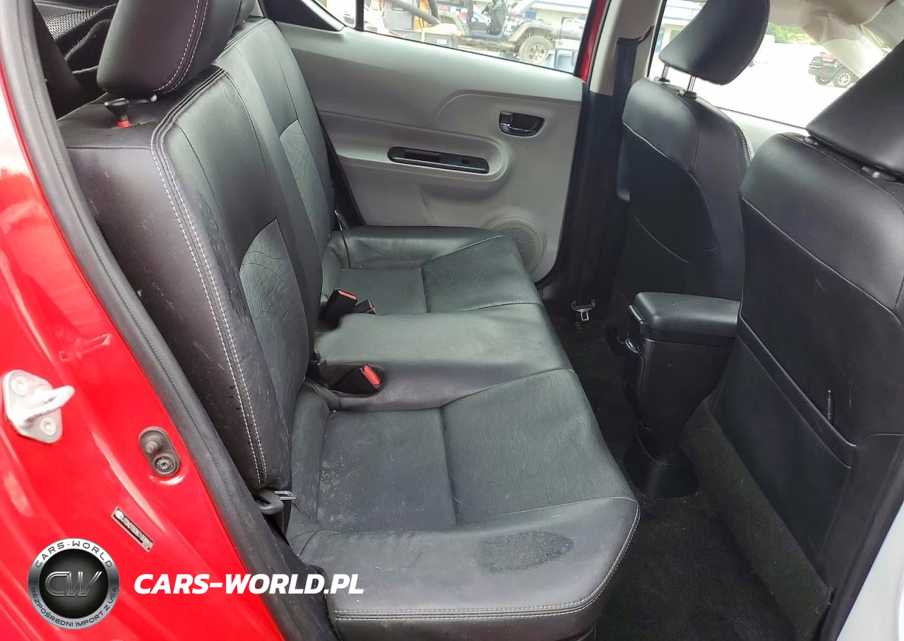 2012 Toyota Prius Three VIN:JTDKDTB38C1008898 - 10