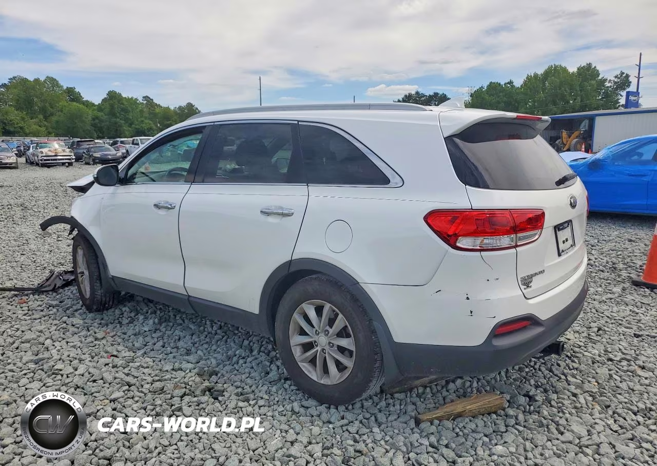 2018 Kia Sorento Lx VIN:5XYPG4A37JG388186 - 2