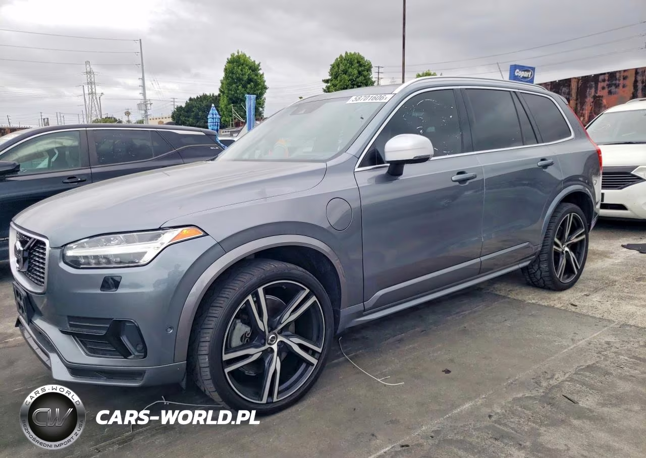 2019 Volvo Xc90 T8 R-Design – zdjęcie 1 z 12
