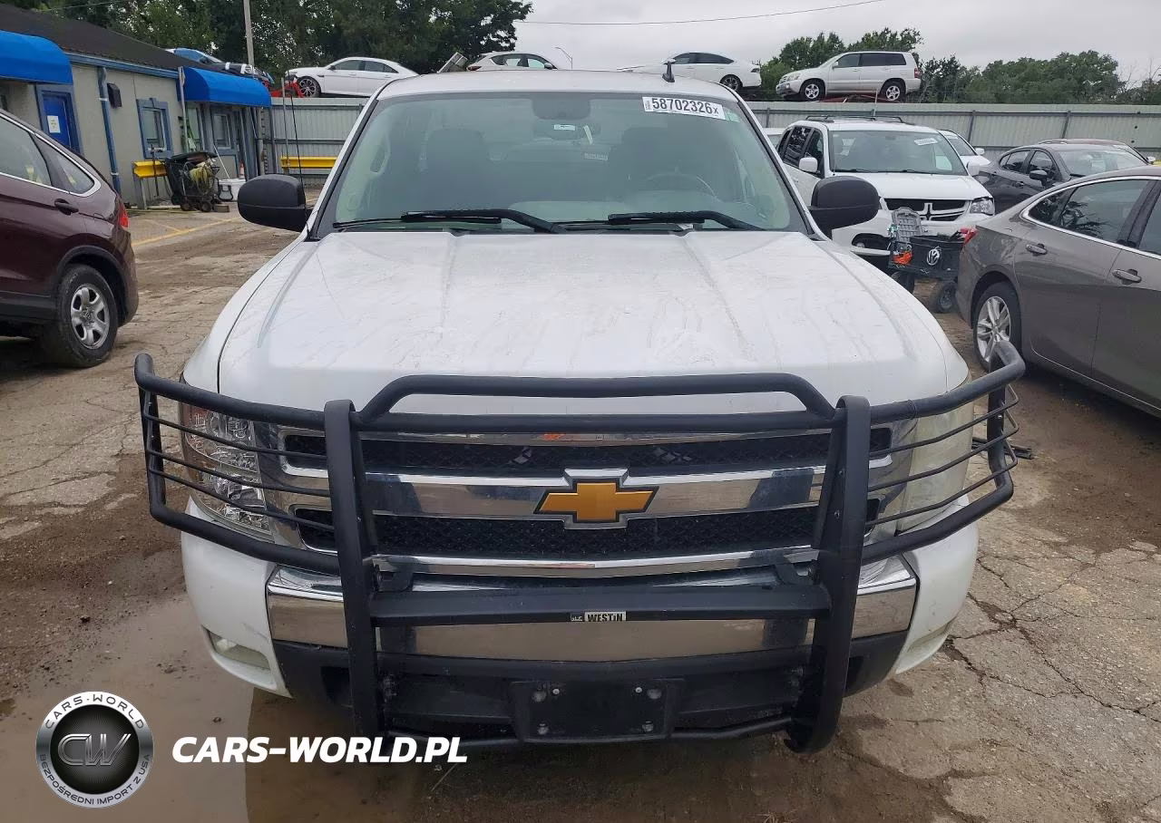 2008 Chevrolet Silverado K1500 VIN:2GCEK19JX81245504 - 5
