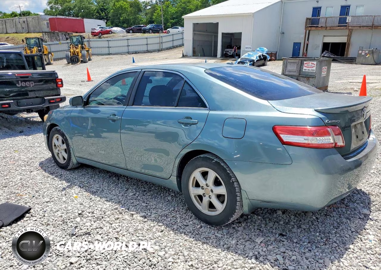 2010 Toyota Camry Le VIN:4T4BF3EK2AR052499 - 2