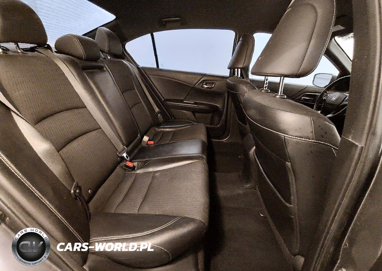 2016 Honda Accord Sport VIN:1HGCR2F50GA058181 - 10