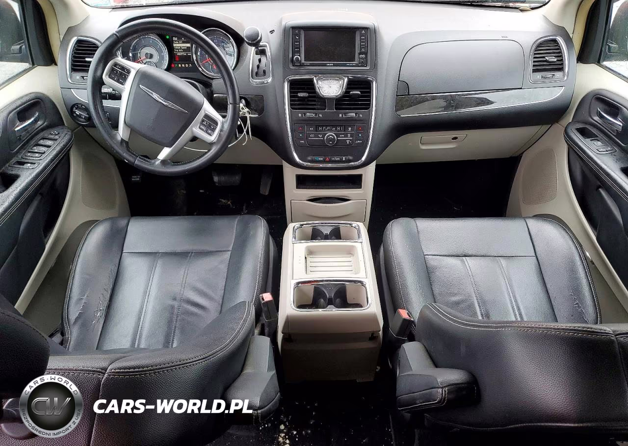 2016 Chrysler Town & Country Touring VIN:2C4RC1BG1GR287153 - 8
