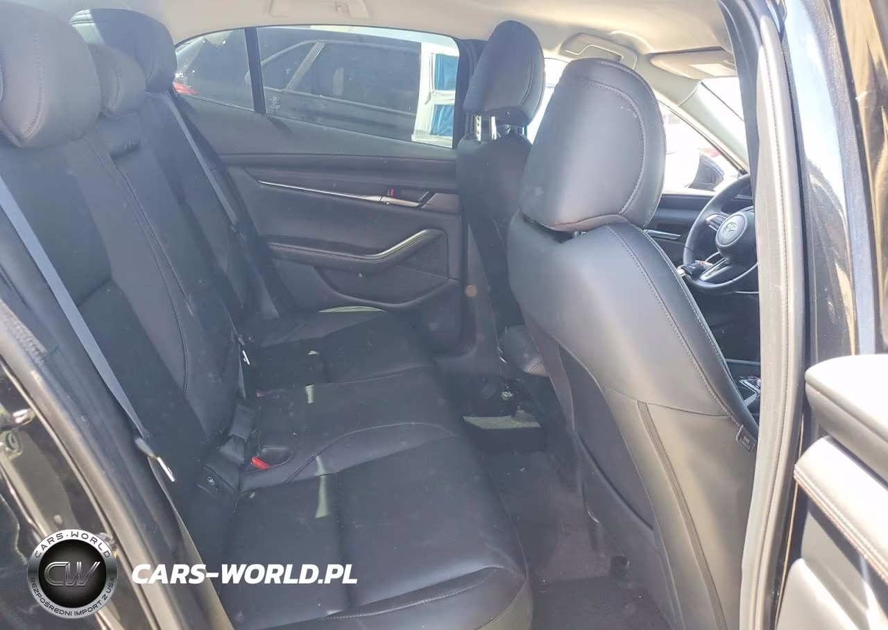 2025 Mazda 3 Select Sport VIN:JM1BPABM0S1777320 - 10