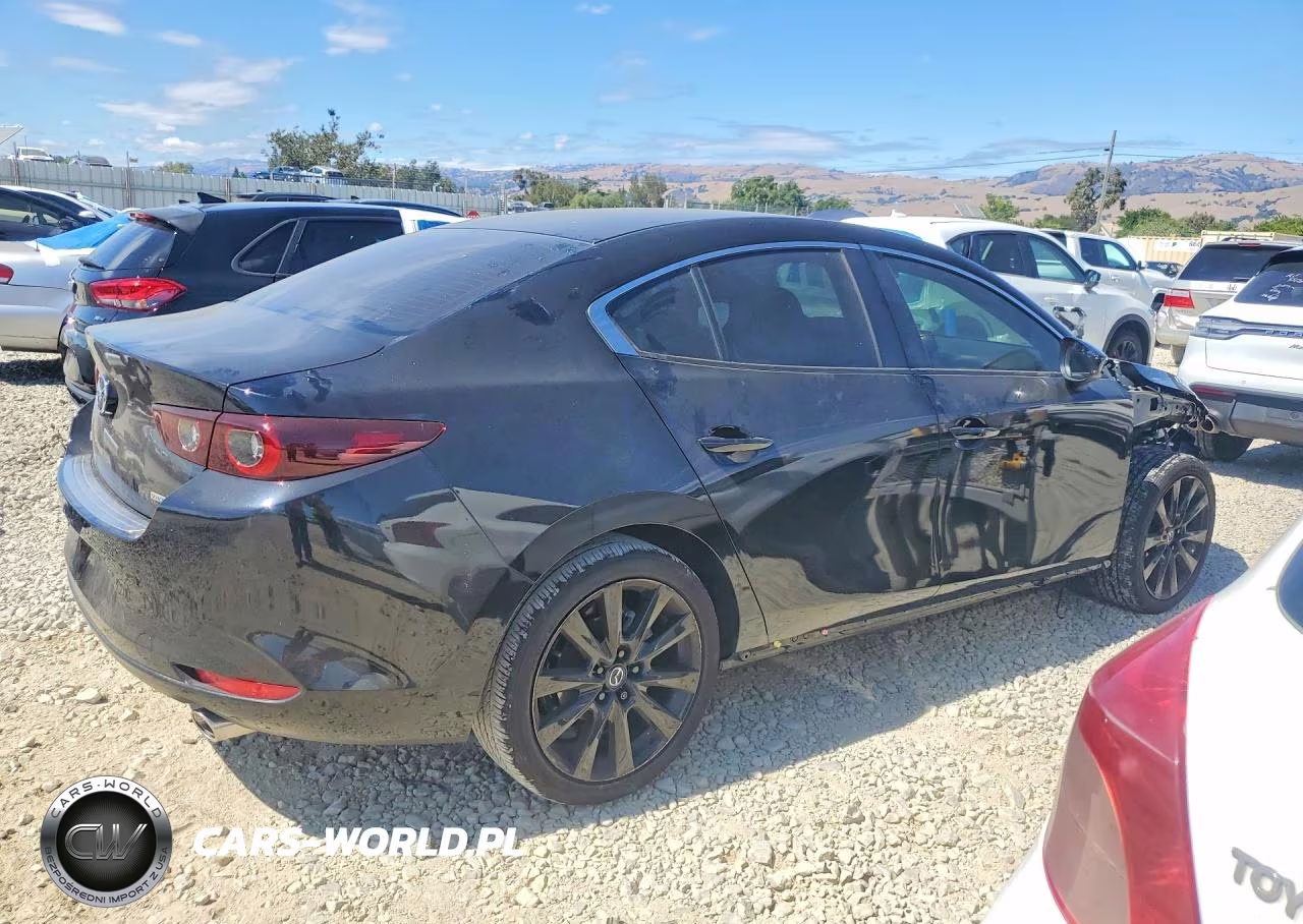 2025 Mazda 3 Select Sport VIN:JM1BPABM0S1777320 - 3