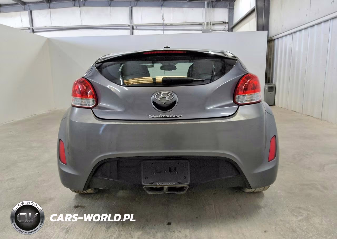 2017 Hyundai Veloster Value Edition VIN:KMHTC6AD1HU314426 - 6