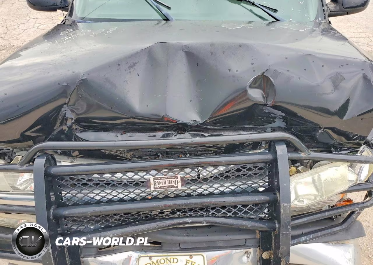 2003 Chevrolet Suburban K1500 VIN:1GNFK16Z53J256883 - 12