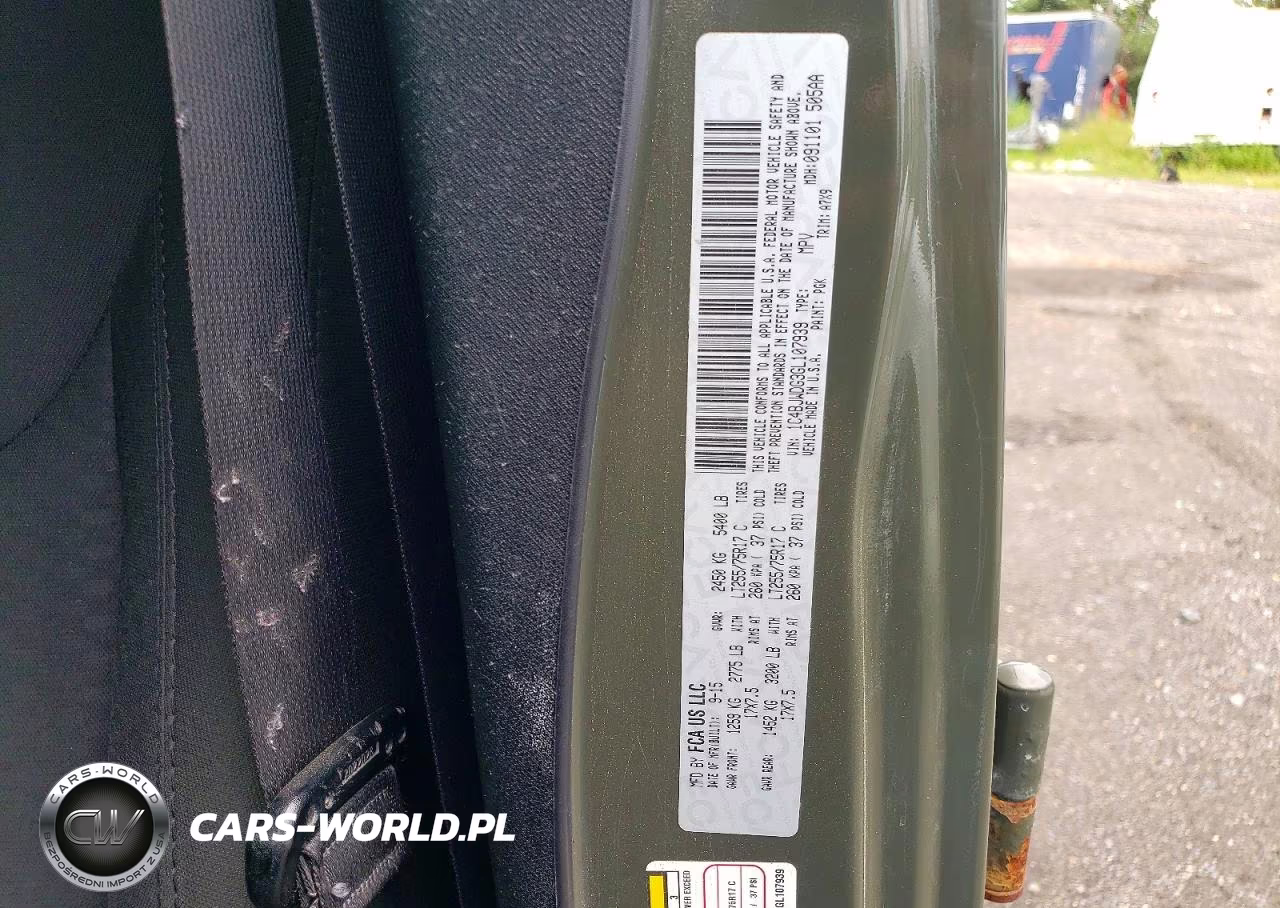 2016 Jeep Wrangler Unlimited Sport VIN:1C4BJWDG3GL107939 - 12