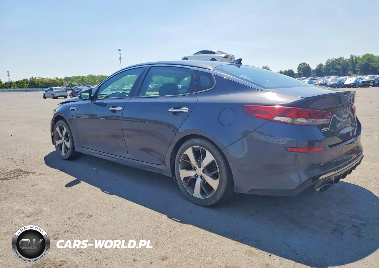2019 Kia Optima S VIN:5XXGT4L39KG321958 - 2