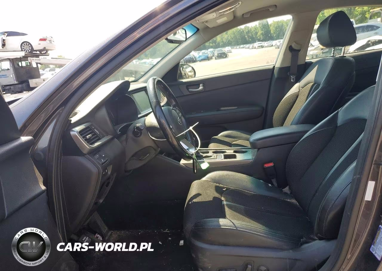 2019 Kia Optima S VIN:5XXGT4L39KG321958 - 7