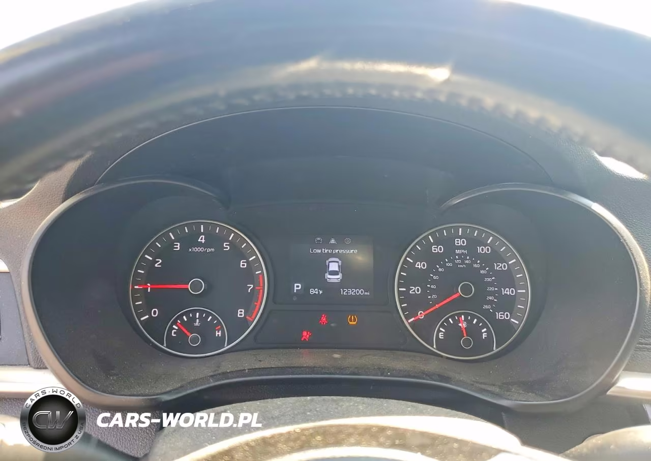 2019 Kia Optima S VIN:5XXGT4L39KG321958 - 9