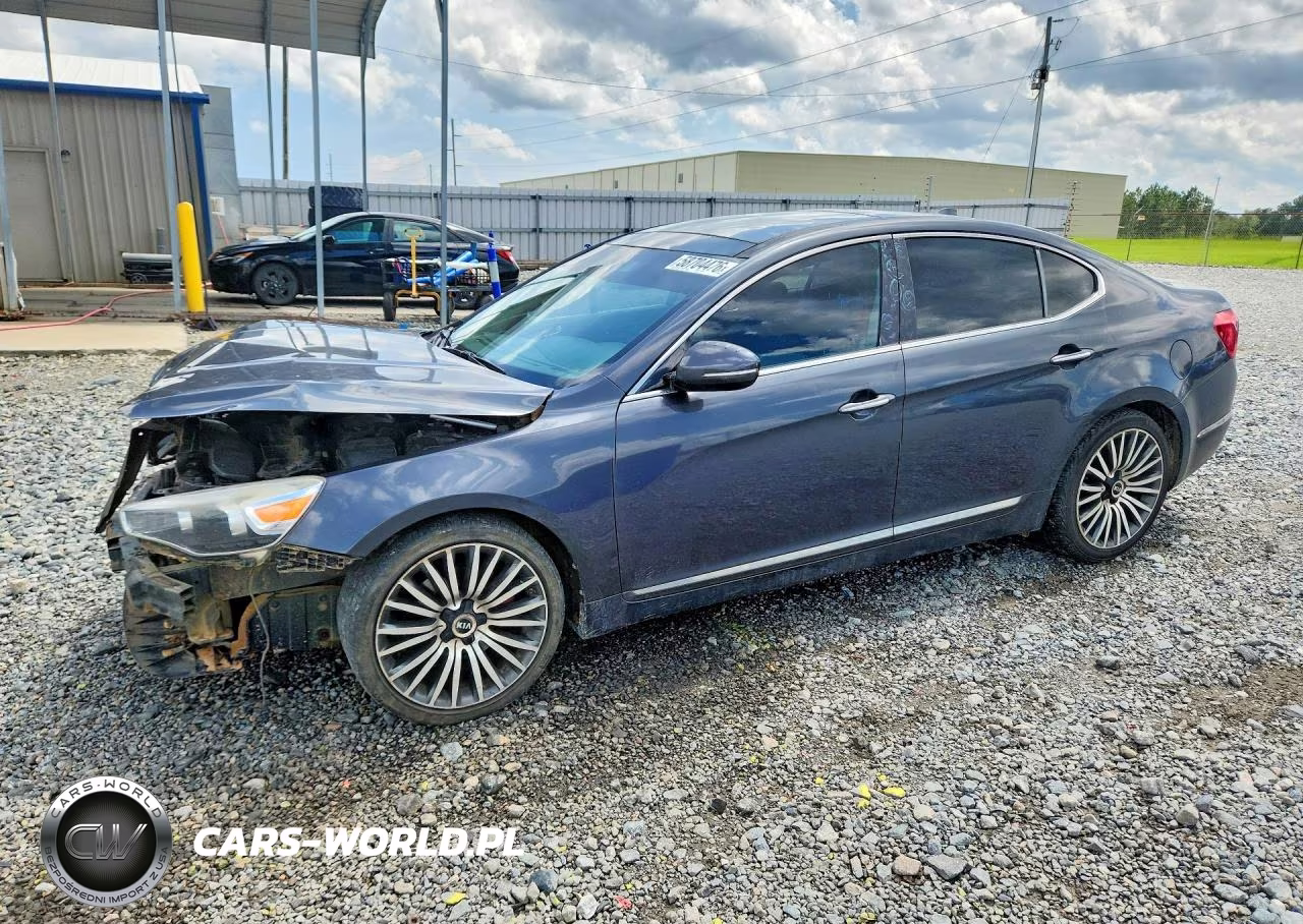 2016 Kia Cadenza Luxury