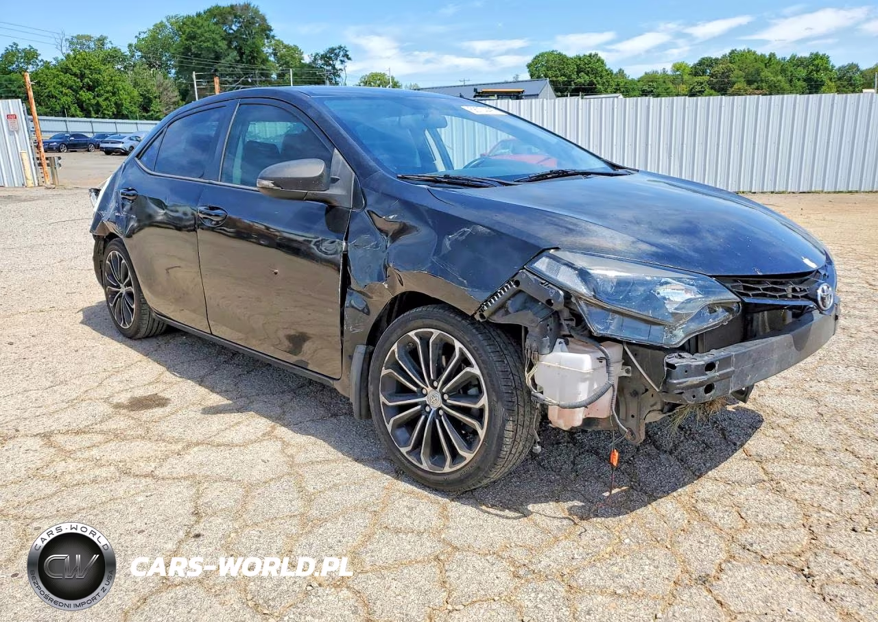 2015 Toyota Corolla S Plus VIN:2T1BURHE8FC467991 - 4