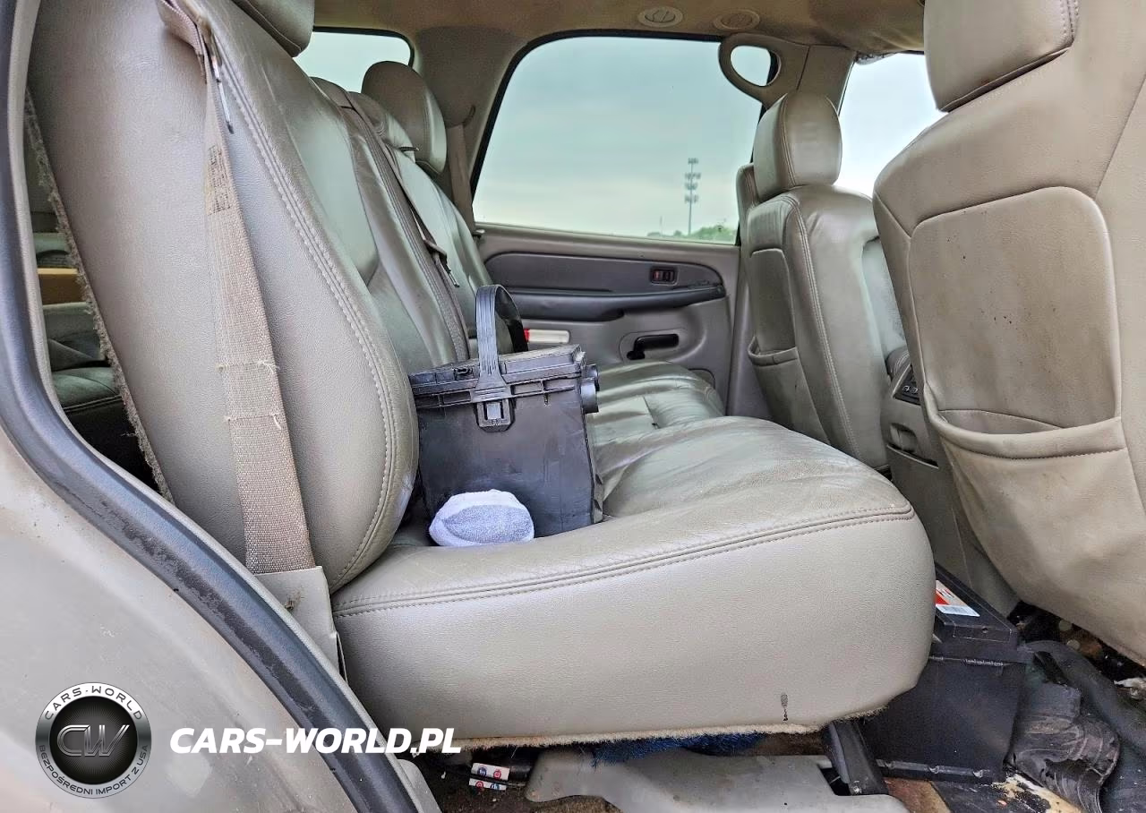 2003 Chevrolet Tahoe K1500 VIN:1GNEK13Z53J118454 - 11