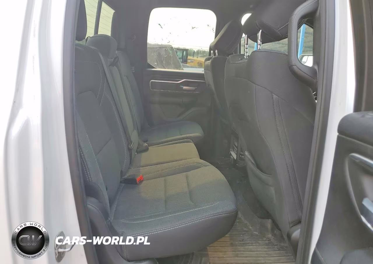 2019 Ram 1500 Big Horn VIN:1C6SRFBT4KN865575 - 10