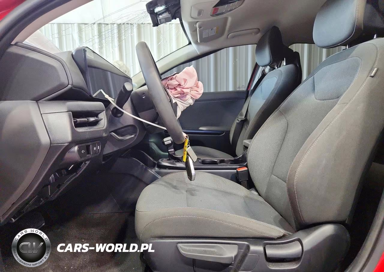 2025 Kia K4 Lxs VIN:3KPFT4DE1SE236794 - 7