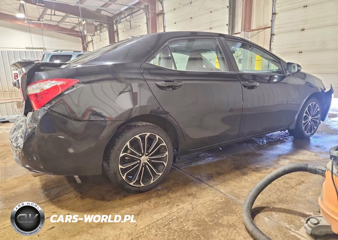 2016 Toyota Corolla S Plus VIN:2T1BURHE4GC517030 - 3