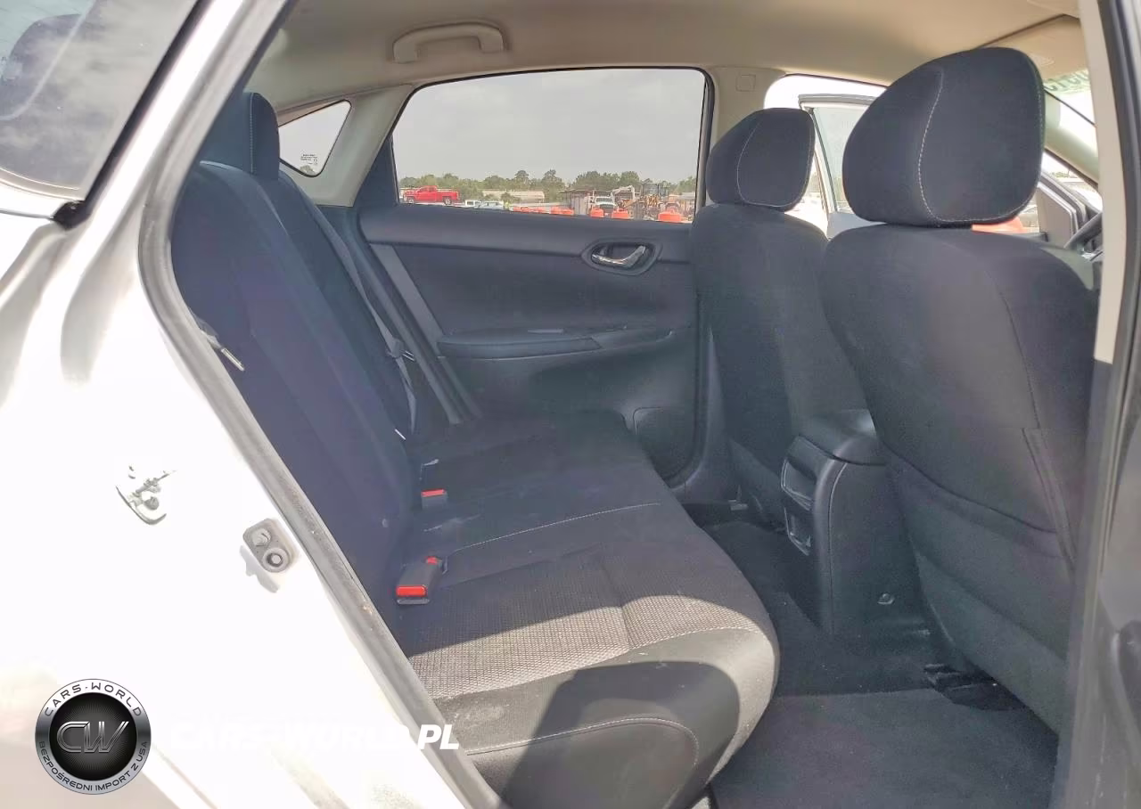 2019 Nissan Sentra S VIN:3N1AB7AP1KY225719 - 10
