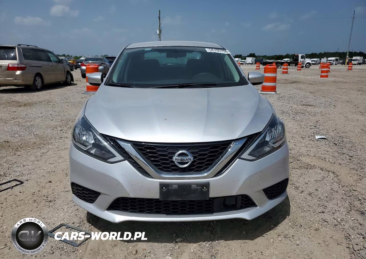 2019 Nissan Sentra S VIN:3N1AB7AP1KY225719 - 5