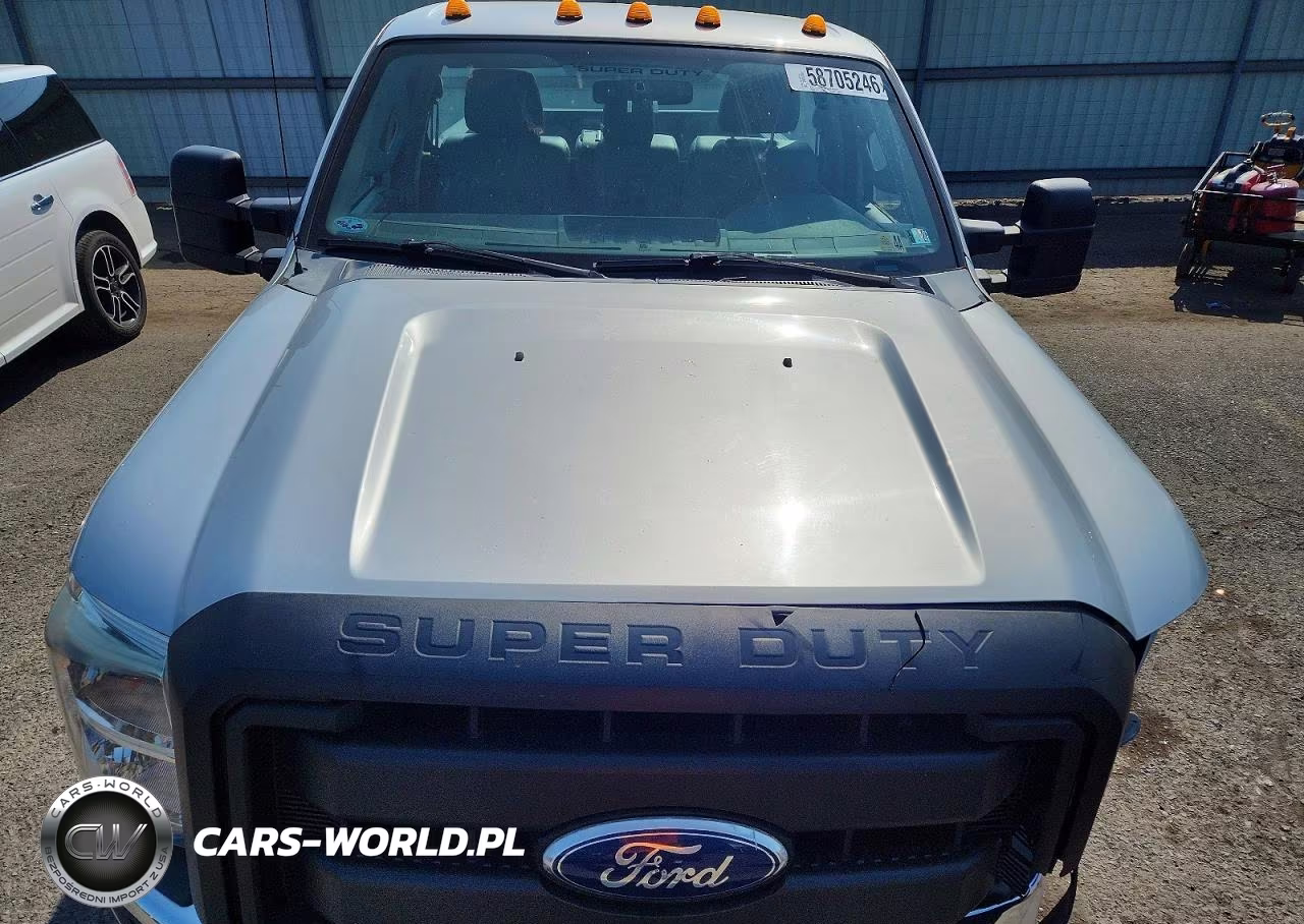 2011 Ford F250 Super Duty VIN:1FTBF2B68BEB17240 - 11