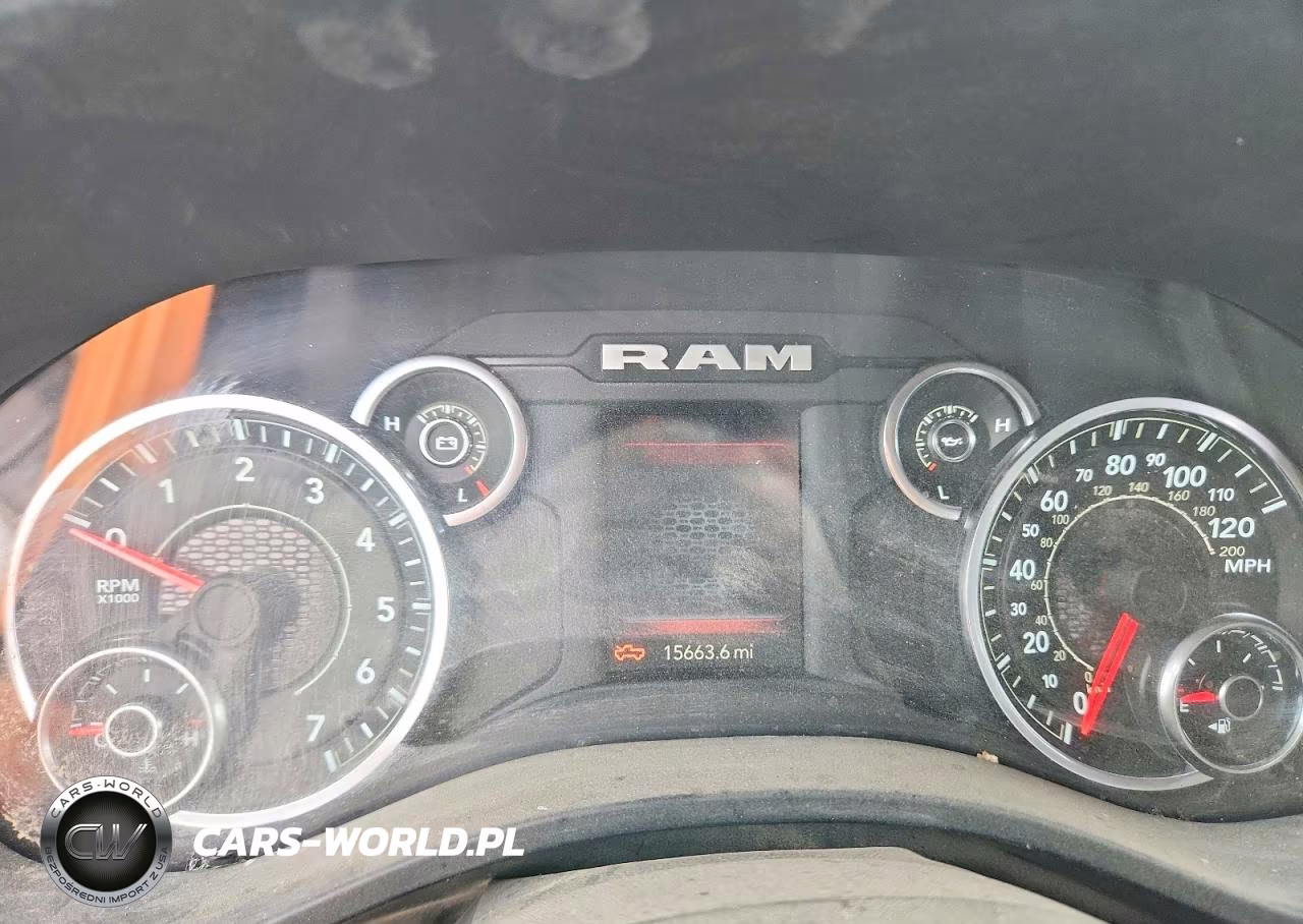 2025 Ram 1500 Tradesman VIN:1C6RRFCG7SN554562 - 9