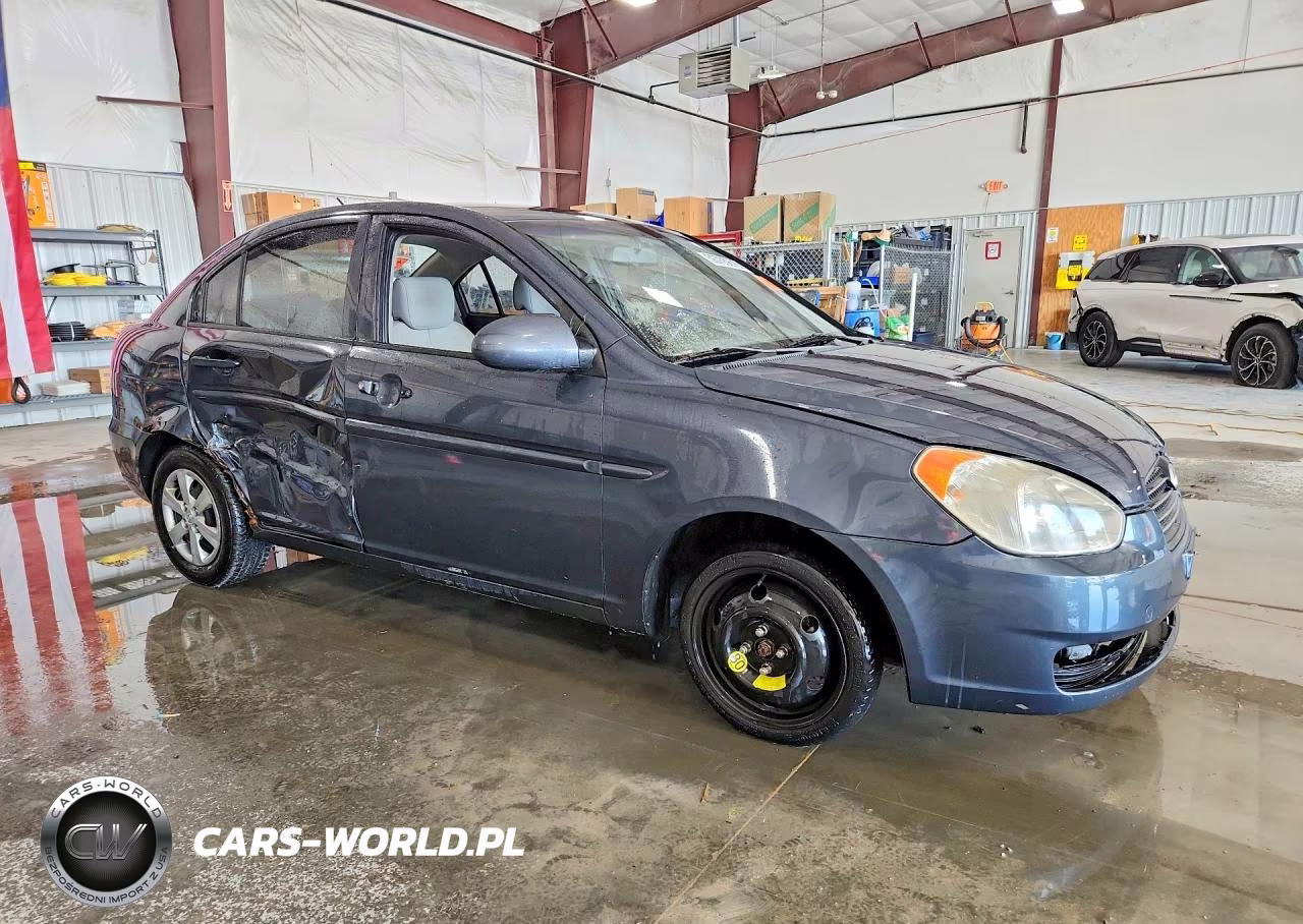 2009 Hyundai Accent Gls VIN:KMHCN46C09U381874 - 4