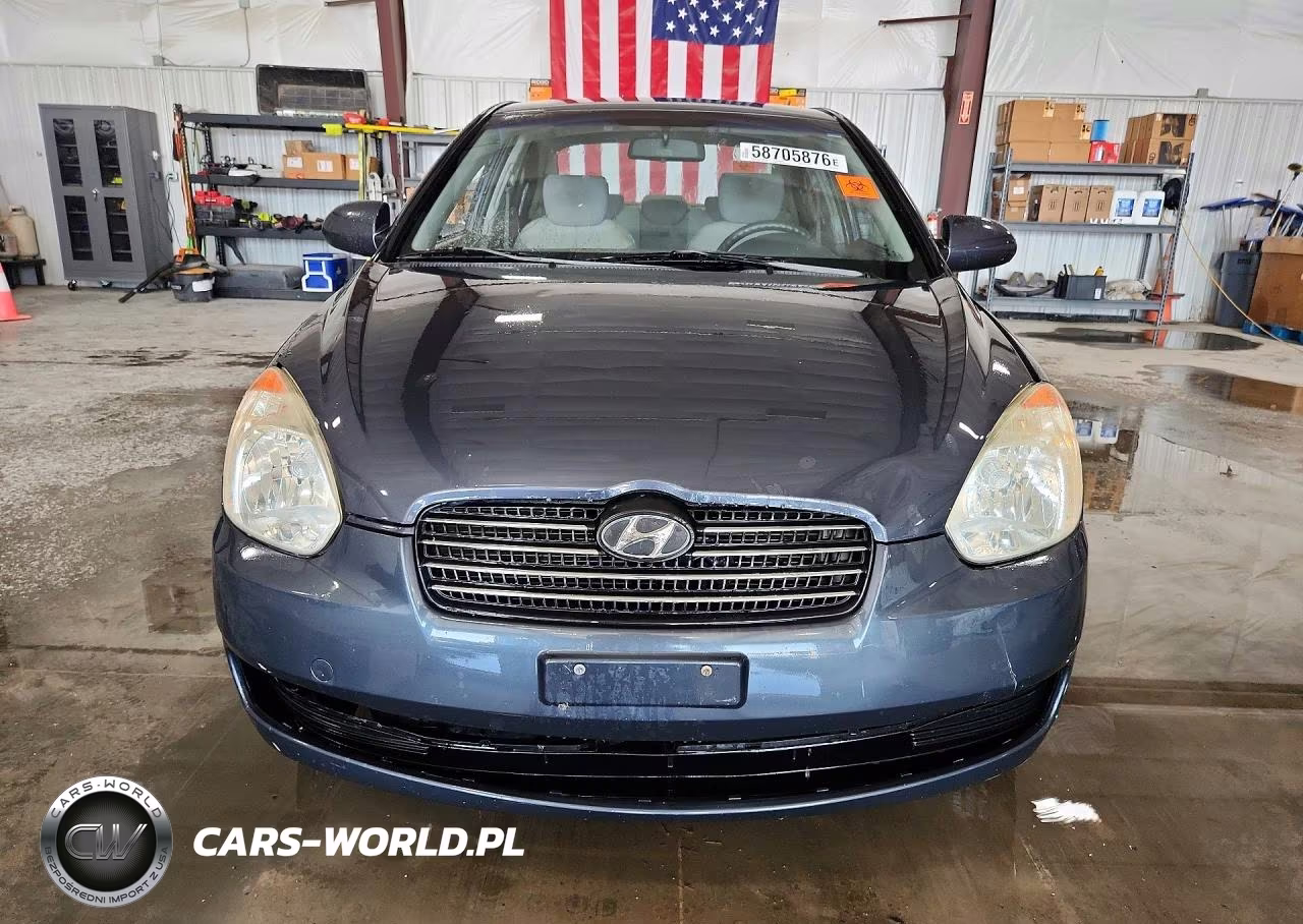 2009 Hyundai Accent Gls VIN:KMHCN46C09U381874 - 5