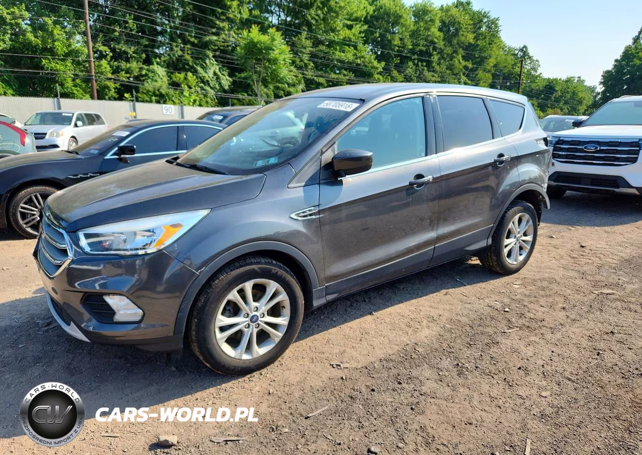 2017 Ford Escape Se
