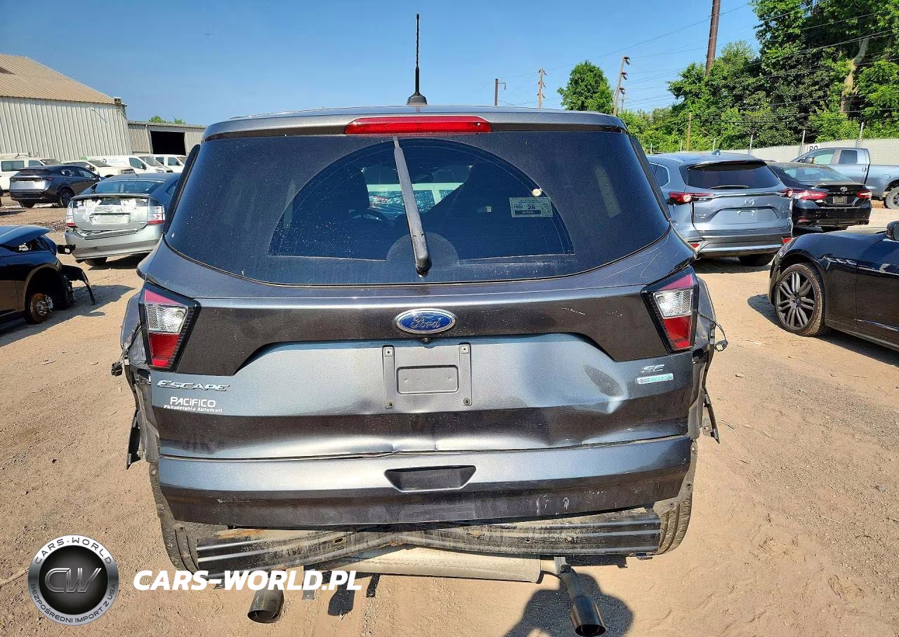 2017 Ford Escape Se VIN:1FMCU0GD1HUB78056 - 6