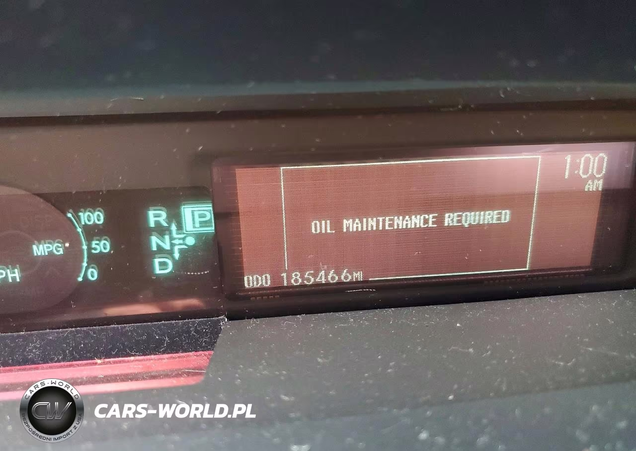 2011 Toyota Prius Three VIN:JTDKN3DU2B5303957 - 9