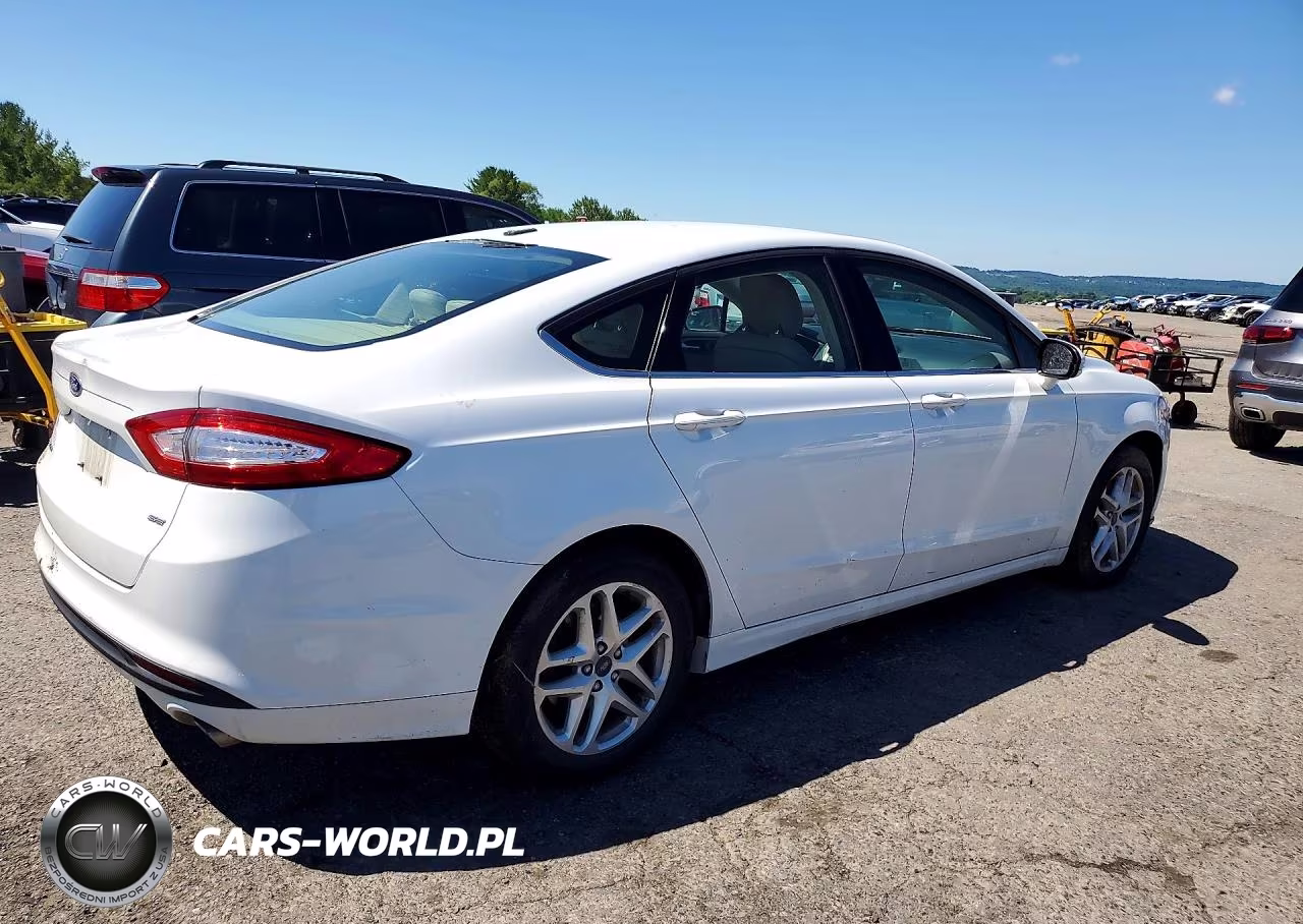 2015 Ford Fusion Se VIN:1FA6P0H79F5104950 - 3