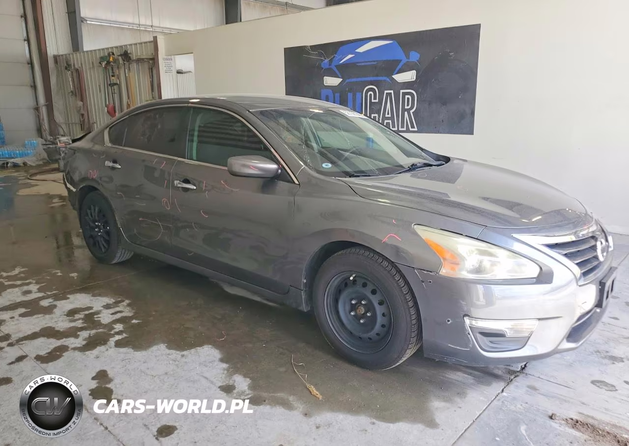 2014 Nissan Altima 2.5 S VIN:1N4AL3AP5EC288408 - 4