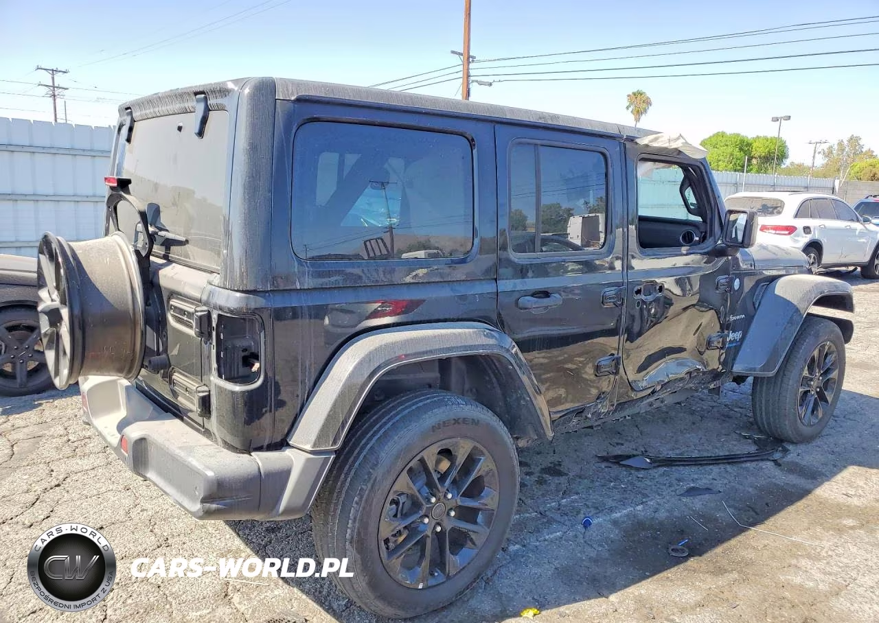 2024 Jeep Wrangler Sahara 4Xe VIN:1C4RJXP65RW232840 - 3