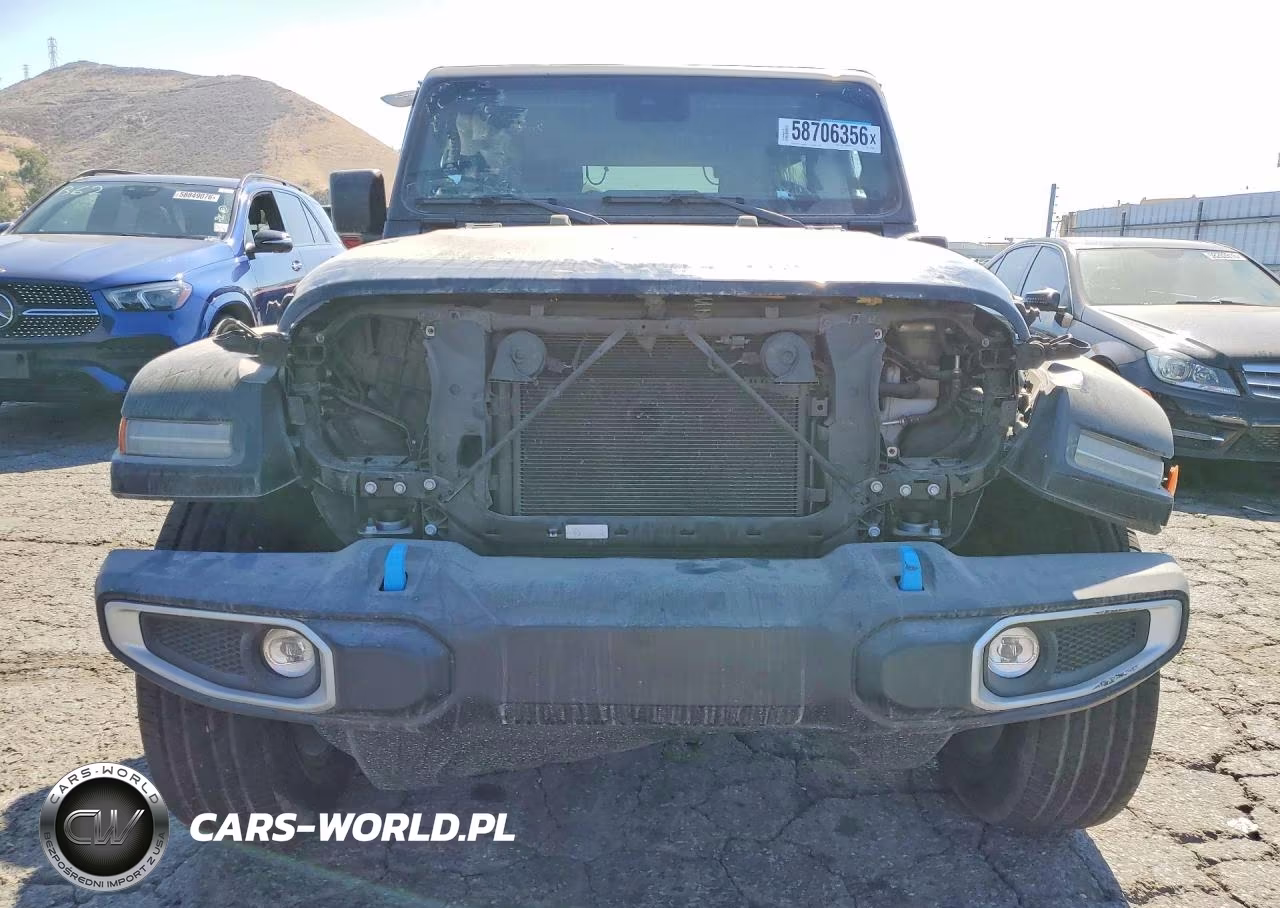 2024 Jeep Wrangler Sahara 4Xe VIN:1C4RJXP65RW232840 - 5