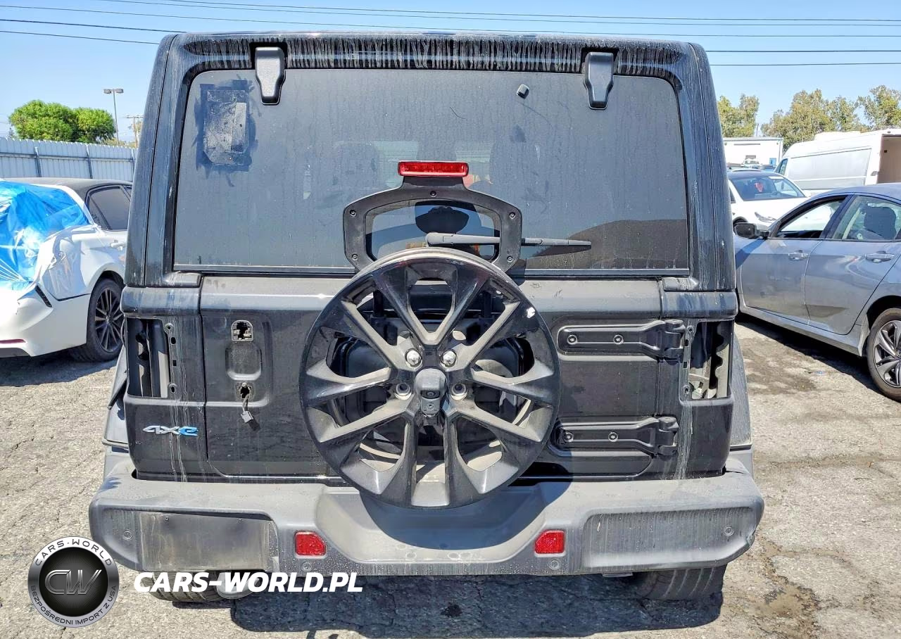 2024 Jeep Wrangler Sahara 4Xe VIN:1C4RJXP65RW232840 - 6