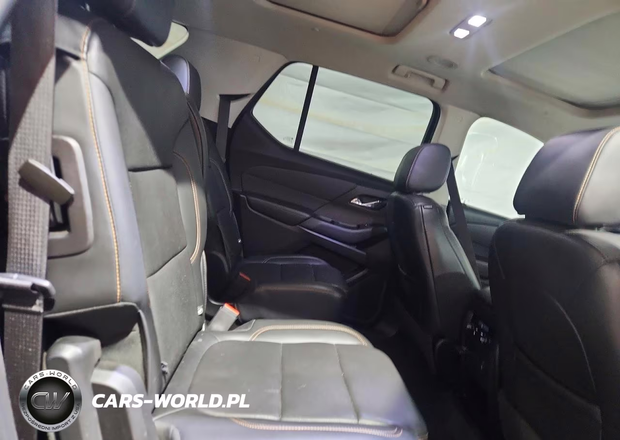 2019 Chevrolet Traverse Premier VIN:1GNEVKKW3KJ307235 - 11