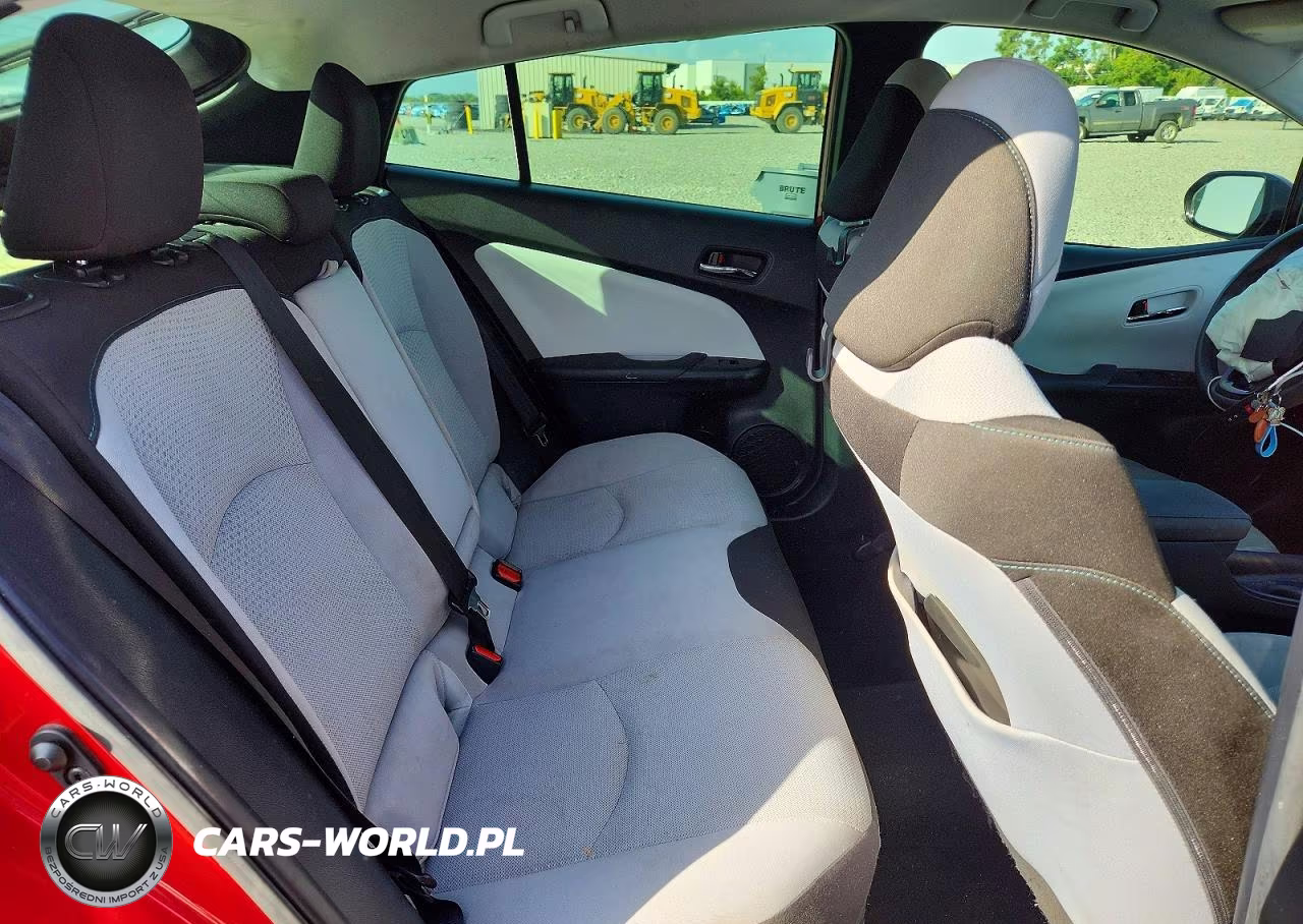 2019 Toyota Prius Le VIN:JTDKARFU0K3089879 - 10