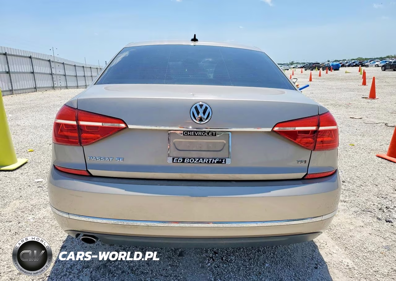 2016 Volkswagen Passat Se VIN:1VWBT7A34GC043442 - 6