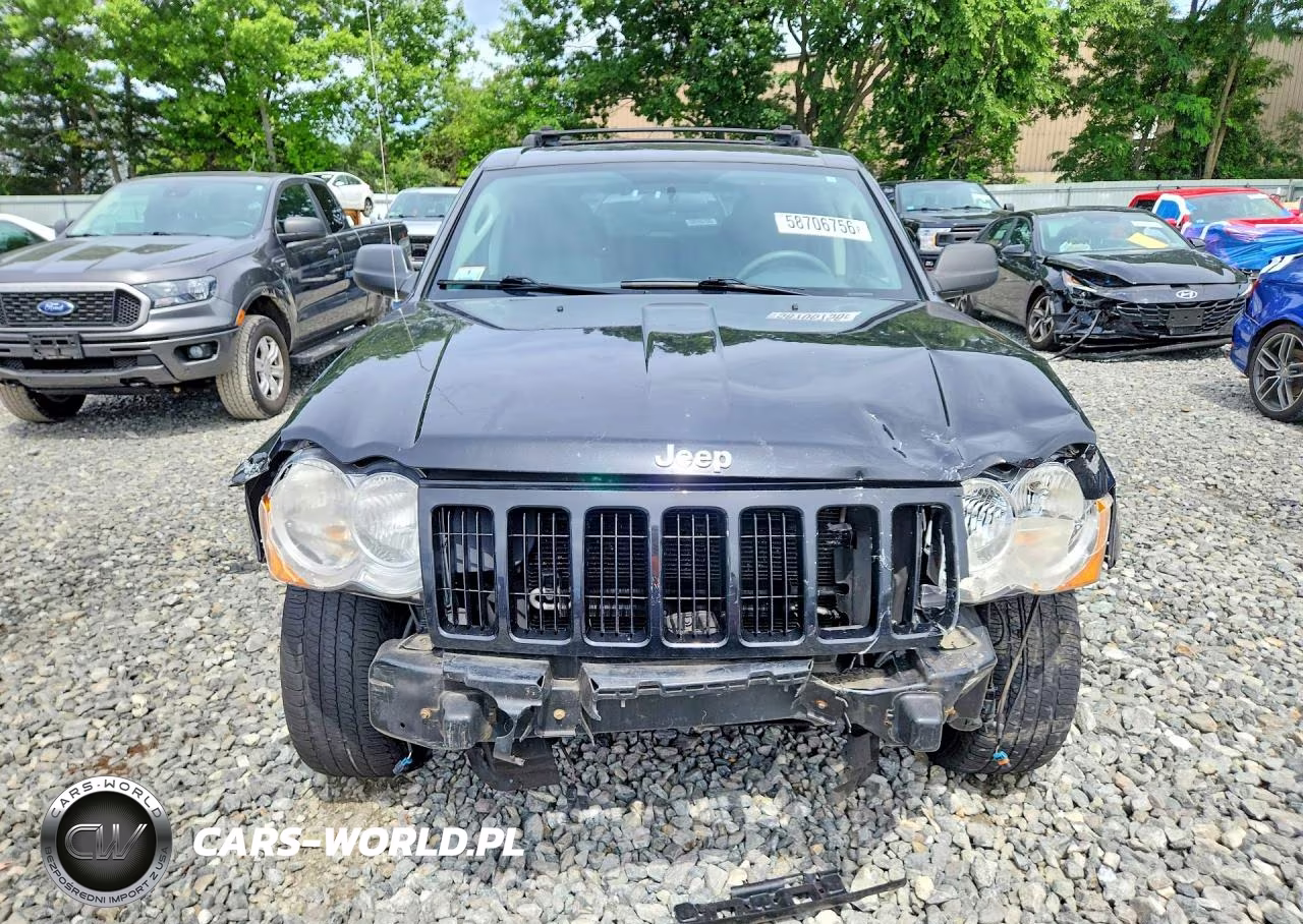 2010 Jeep Grand Cherokee Laredo VIN:1J4PR4GK2AC133856 - 5
