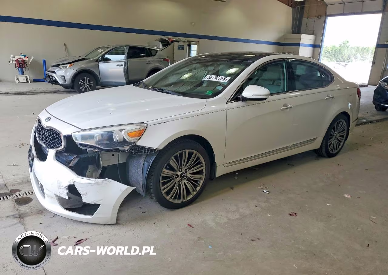 2014 Kia Cadenza Limited