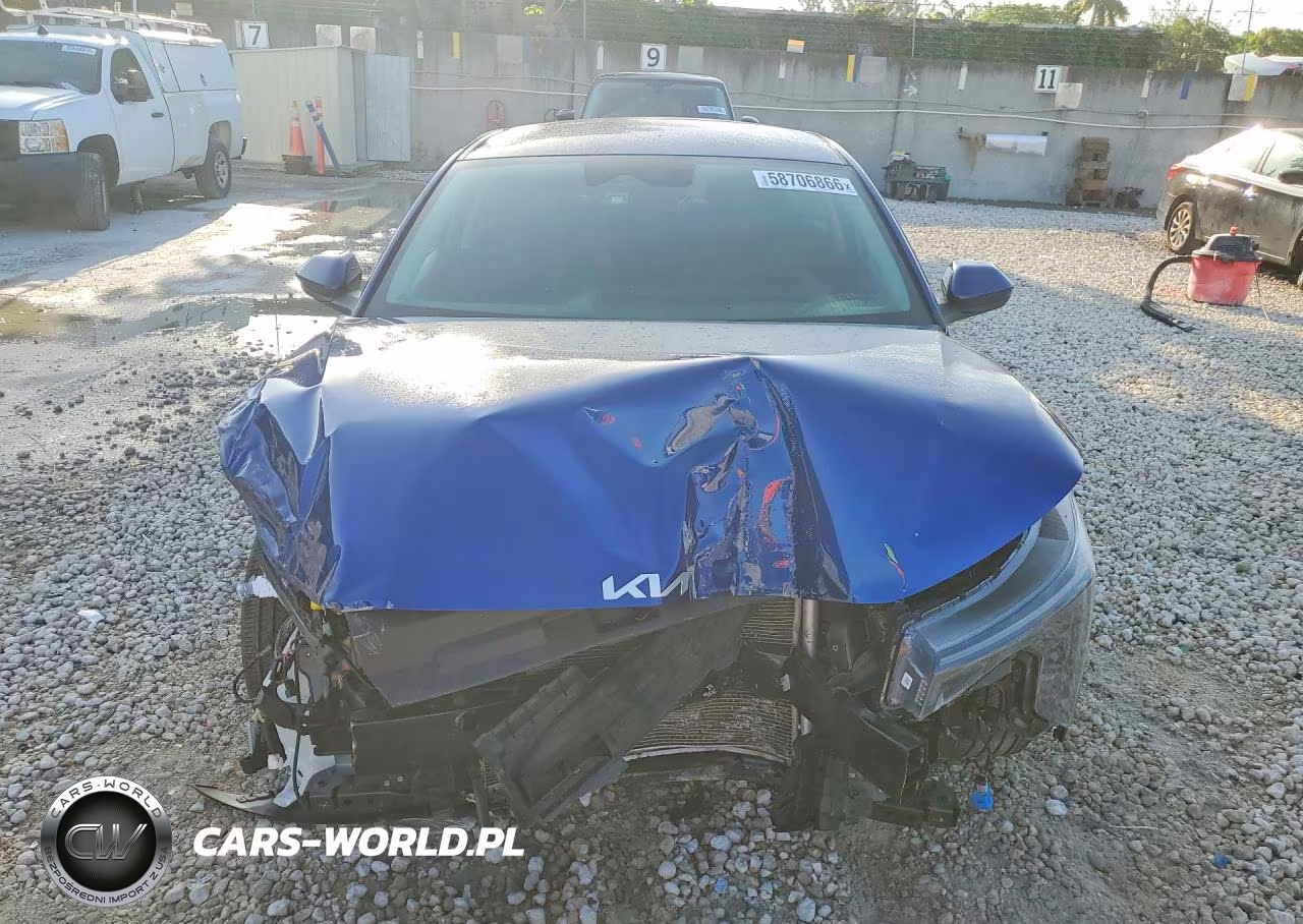 2025 Kia K4 Lxs VIN:3KPFT4DE5SE003811 - 5