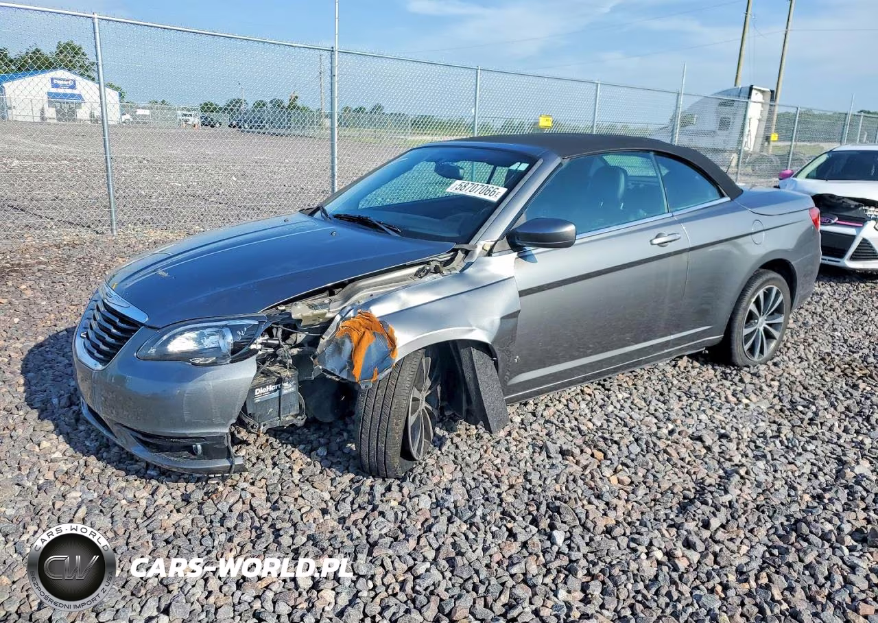 2012 Chrysler 200 S – zdjęcie 1 z 12