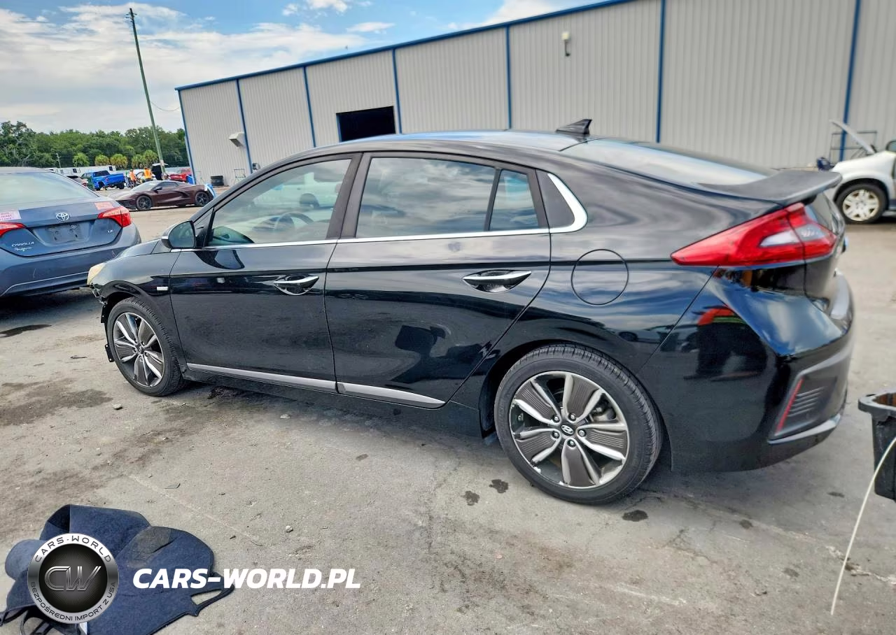2018 Hyundai Ioniq Limited VIN:KMHC05LC1JU073142 - 2