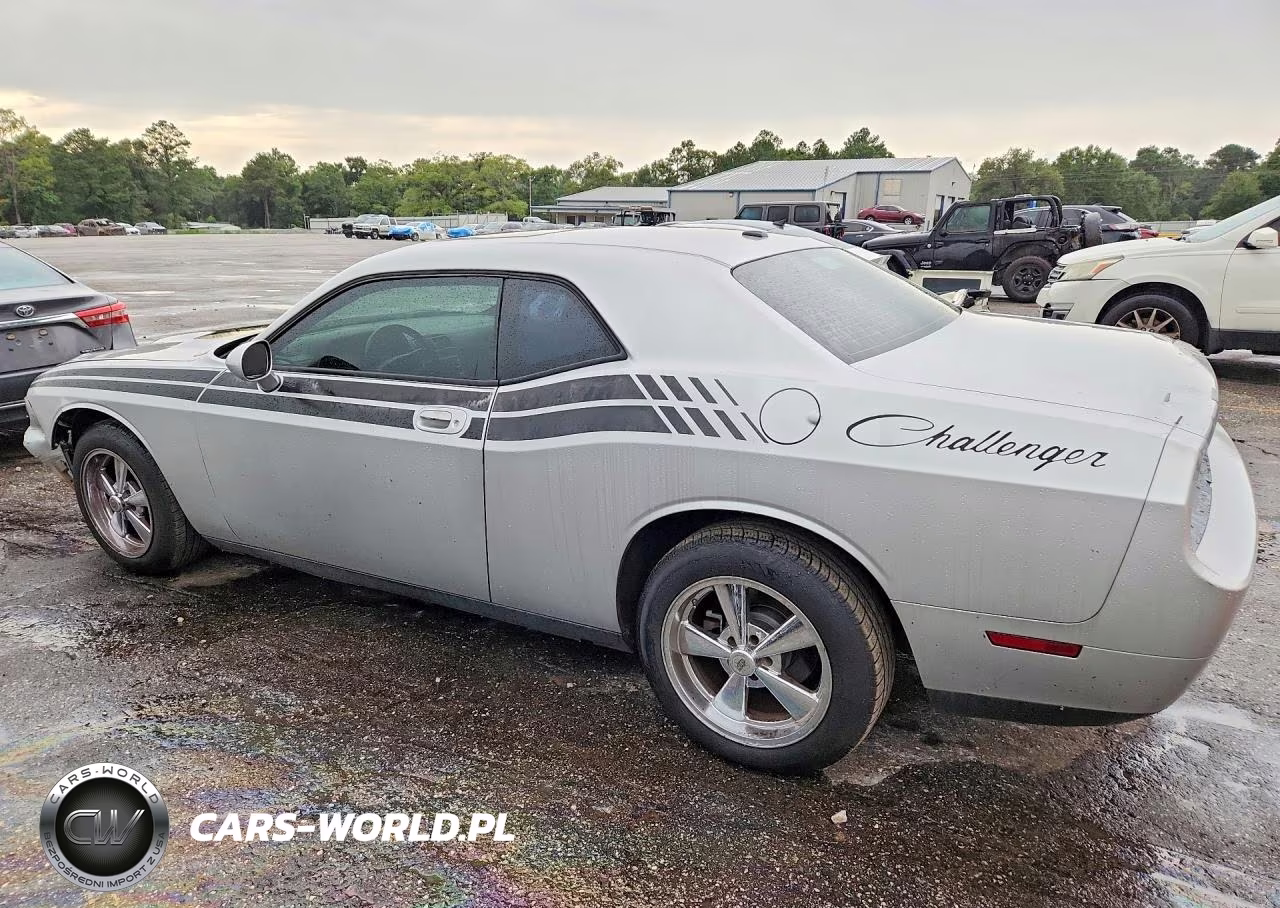 2009 Dodge Challenger Se VIN:2B3LJ44V79H621009 - 2