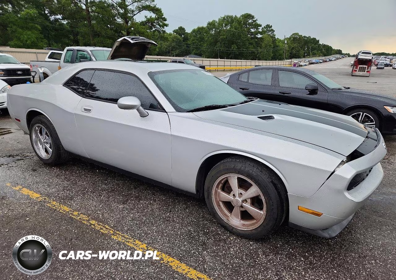 2009 Dodge Challenger Se VIN:2B3LJ44V79H621009 - 4