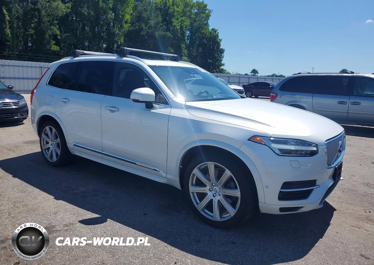 2017 Volvo Xc90 T8 VIN:YV4BC0PL4H1178321 - 4